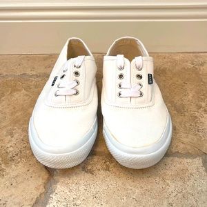Hemp Canvas Sneakers